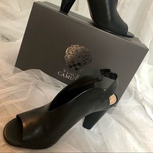 NEW Vince Camuto Kembia Sandler Black W9